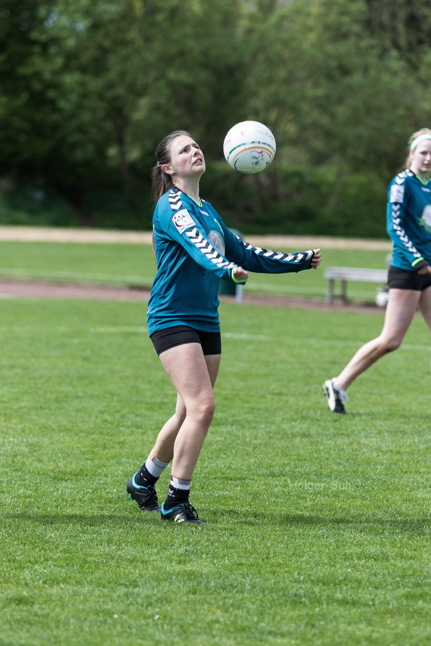 Bild 65 - Faustball Frauen Wiemersdorf